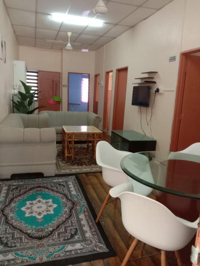 Homestay Tok Abah Seri Iskandar Exterior photo