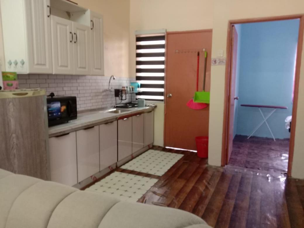 Homestay Tok Abah Seri Iskandar Exterior photo